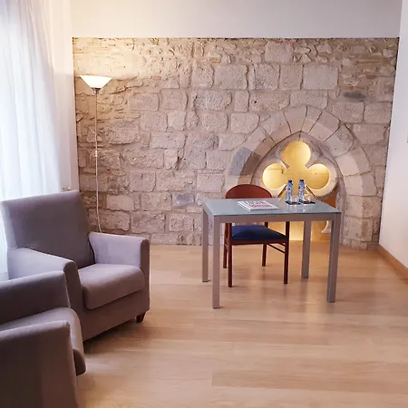 Peninsular 3* Girona