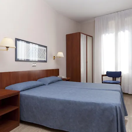 Szálloda Peninsular Girona