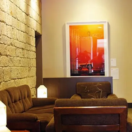 Peninsular 3* Жерона