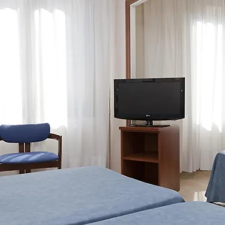 Peninsular מלון 3*